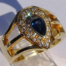Pear Sapphire and Diamond Halo Ring in 18k Ywllow Gold